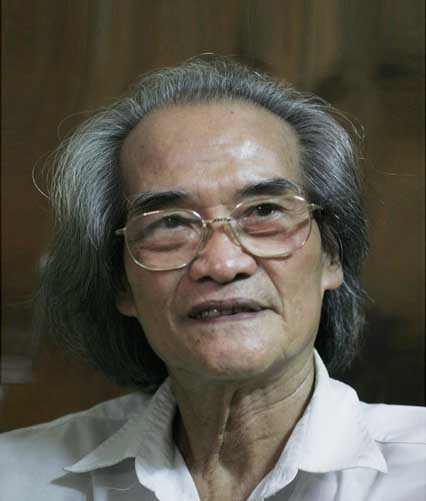 Nhà văn được phong Anh hùng đã đi… - Hội Nhà Văn Việt Nam