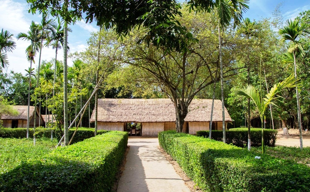 Toàn cảnh nhà cụ Hoàng Xuân Đường