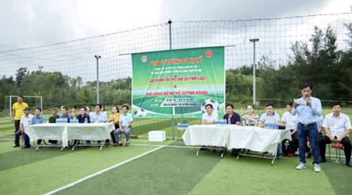 Giao Hữu Bóng Đá Và Thực Hiện Chương Trình An Sinh, Khuyến Học